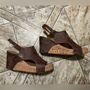 Like weight summer sandals